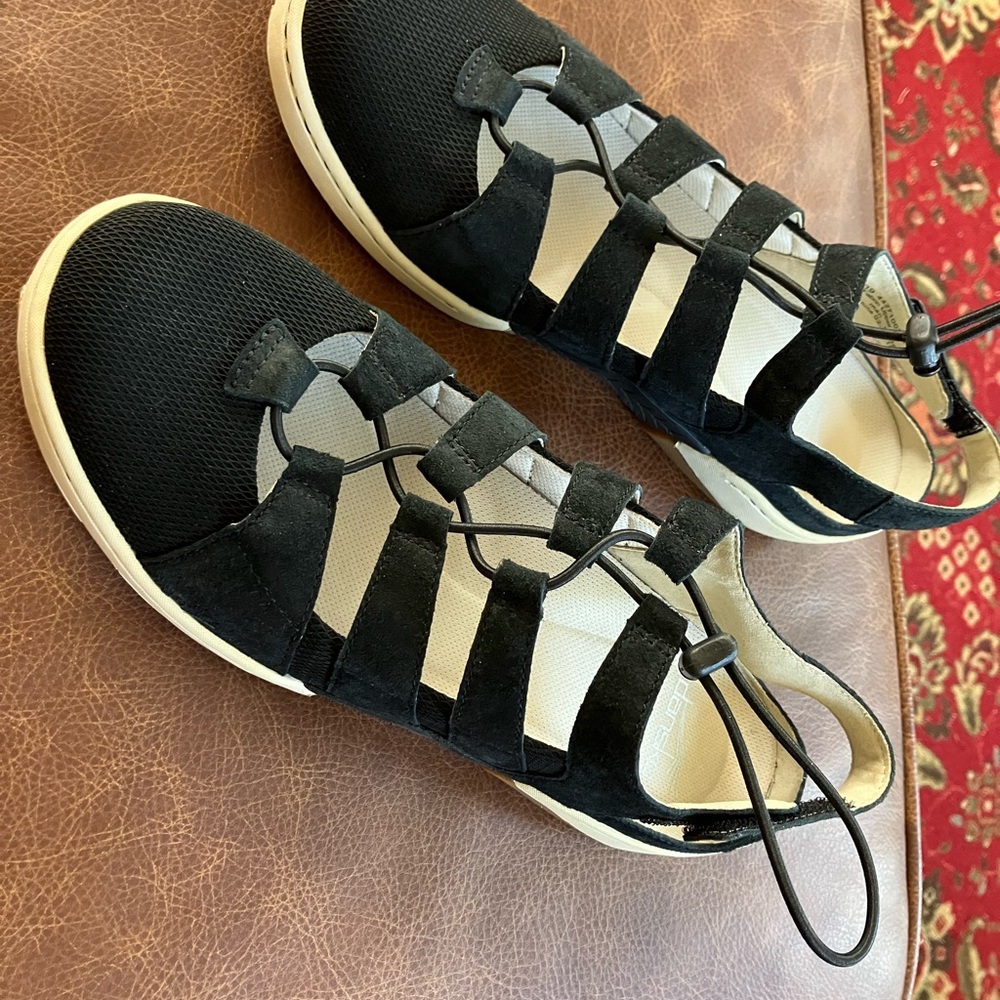Dansko sneaker sandals 39